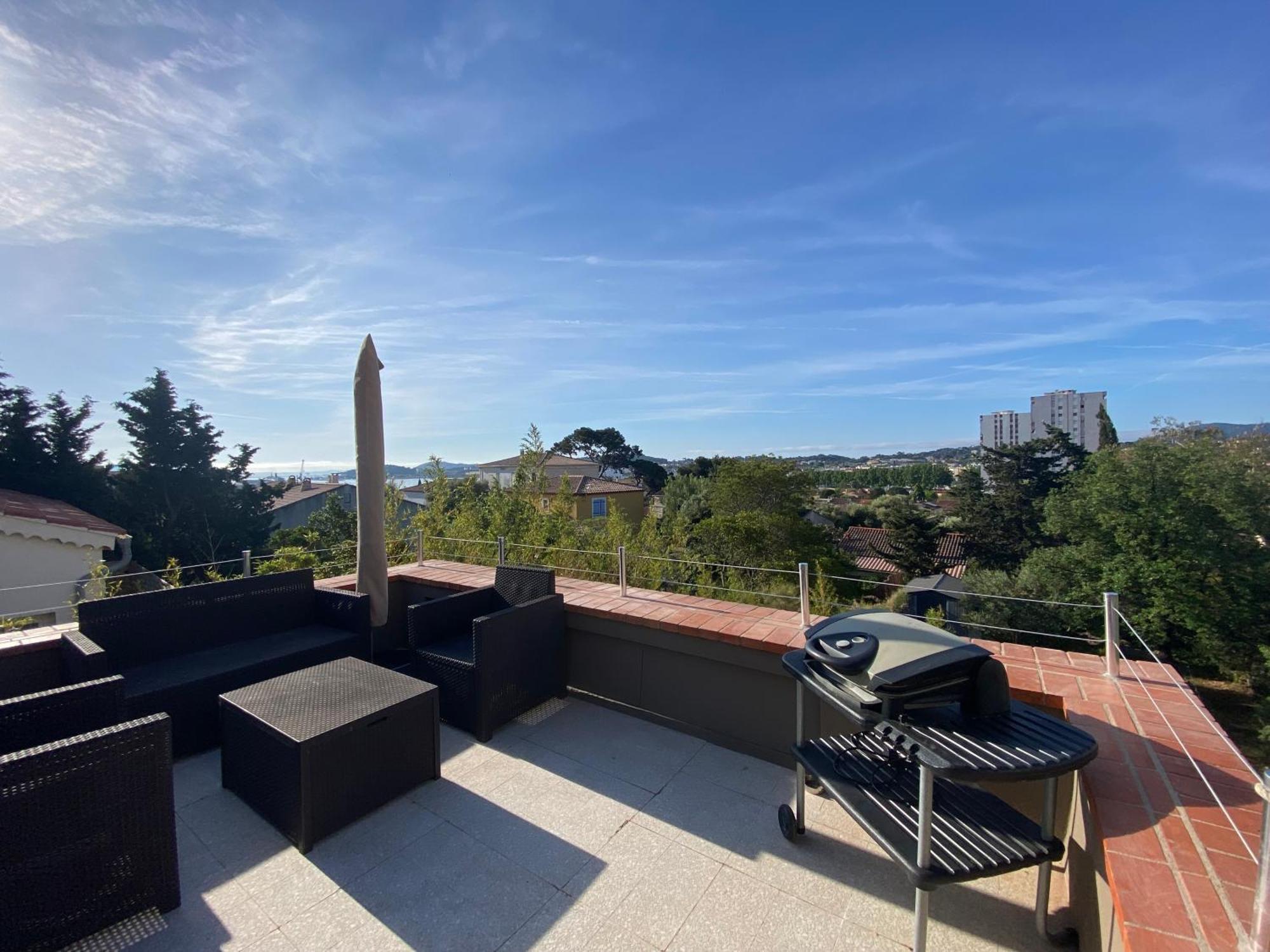Haut De Villa Vue Mer La Seyne-sur-Mer Bagian luar foto