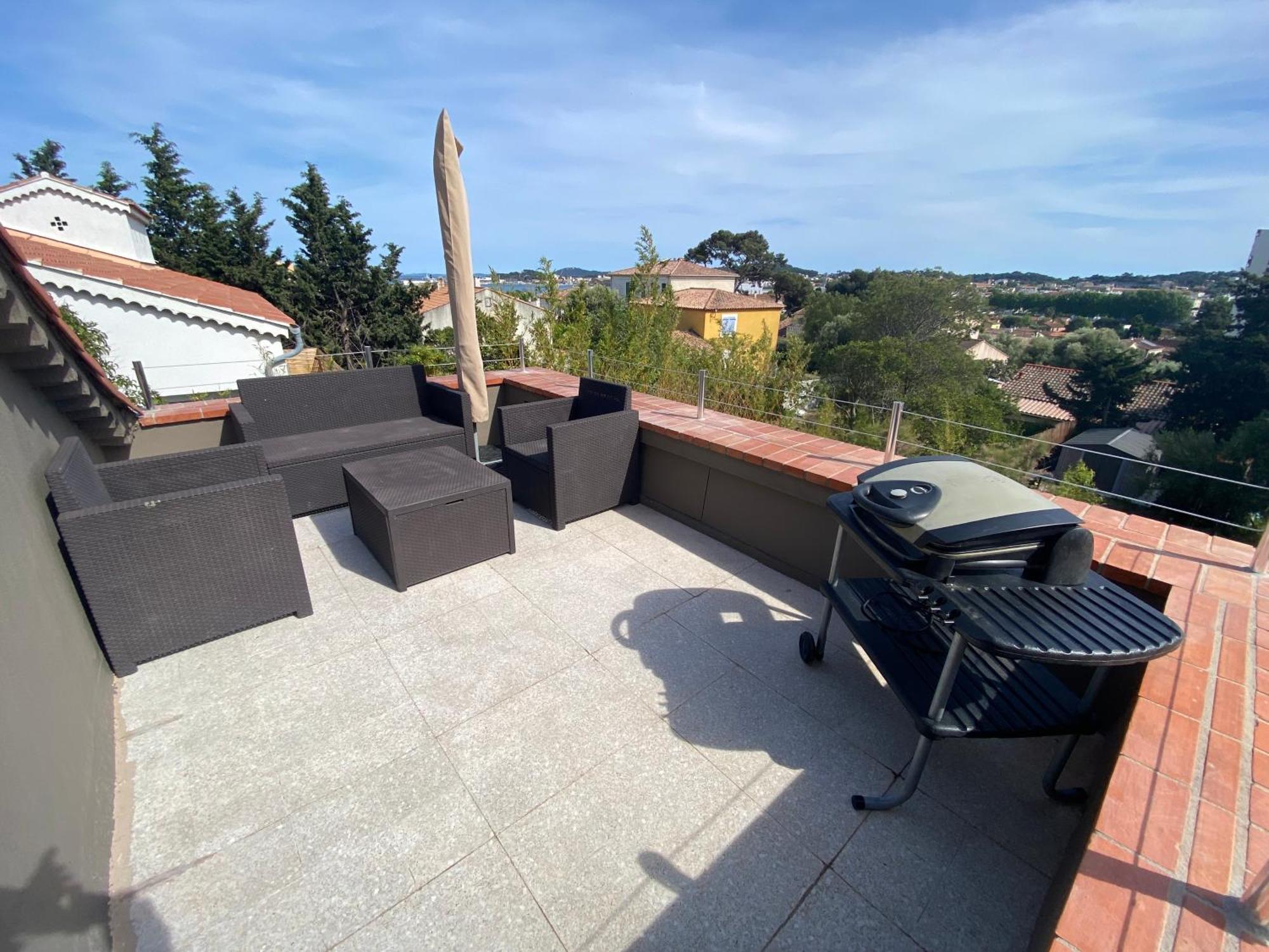 Haut De Villa Vue Mer La Seyne-sur-Mer Bagian luar foto
